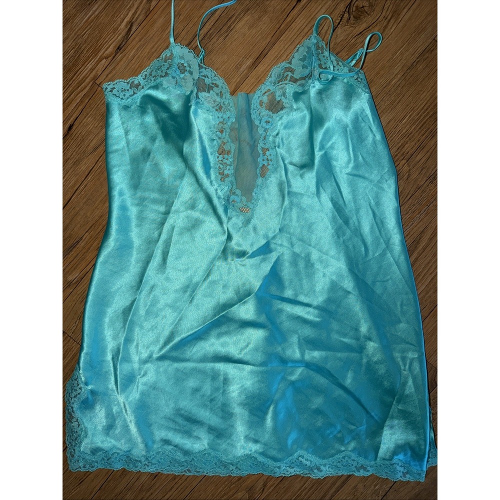 victoria secret lingerie Size Small Teal Lace Slip Spaghetti Straps Tie Back